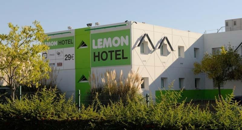 Lemon Hotel Tarascon Exteriér fotografie